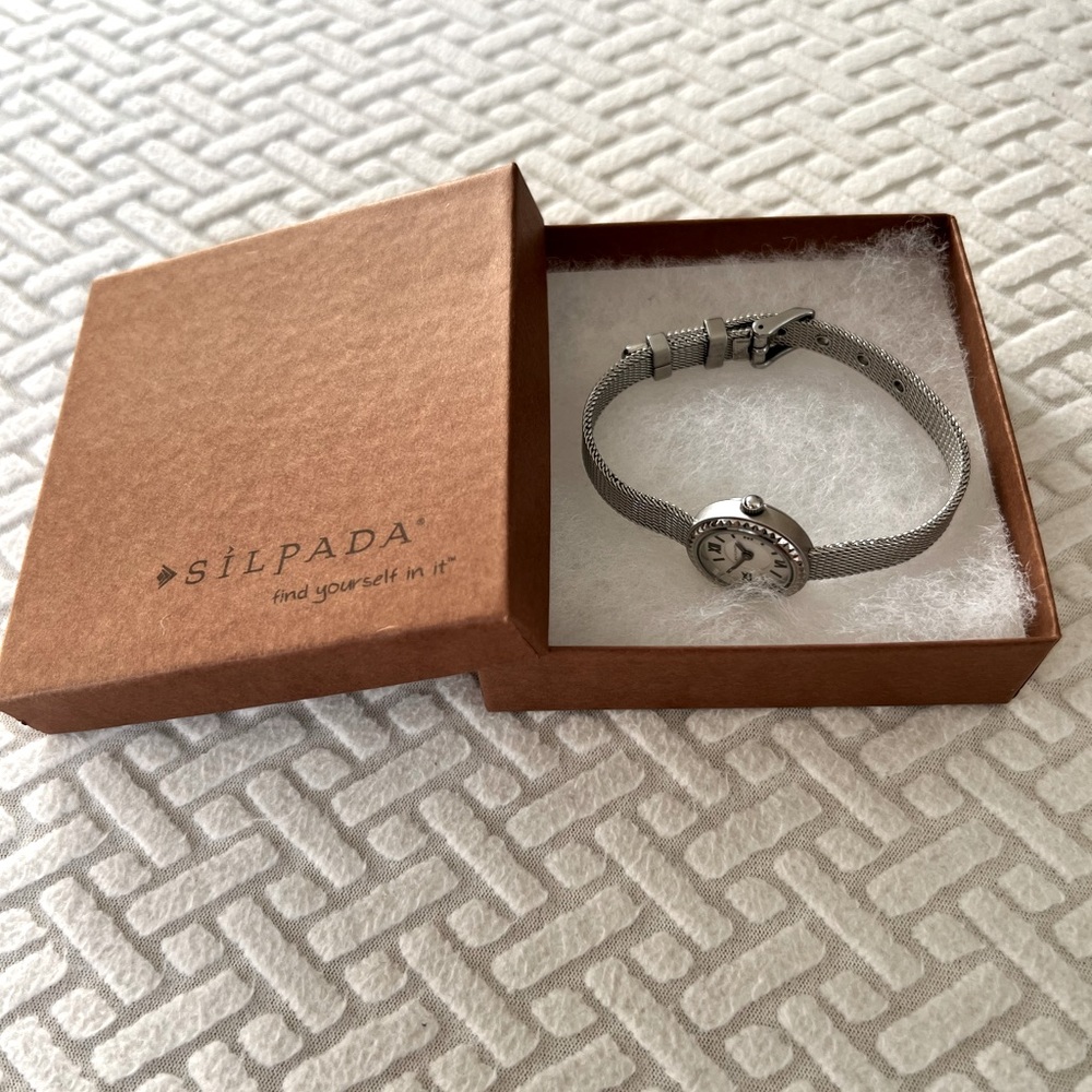 Silpada Always Elegant Mesh Band Watch T3138 -NEW battery